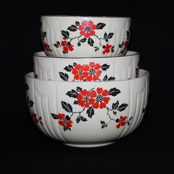 Hall’s Red Poppy Baking Dishes | Vintage Nesting Bowls | Hall’s Superior Quality - Picture 1 of 7
